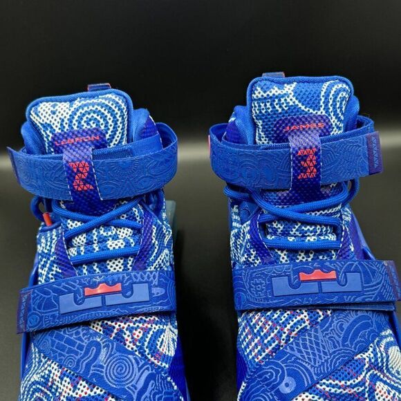 Nike LeBron Soldier 9 LE 'Freegums - Game Royal' (2015) - Picture 7 of 11